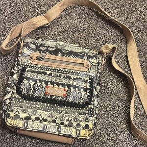 Sakroots Artistic Black and Cream Crossbody Bag
